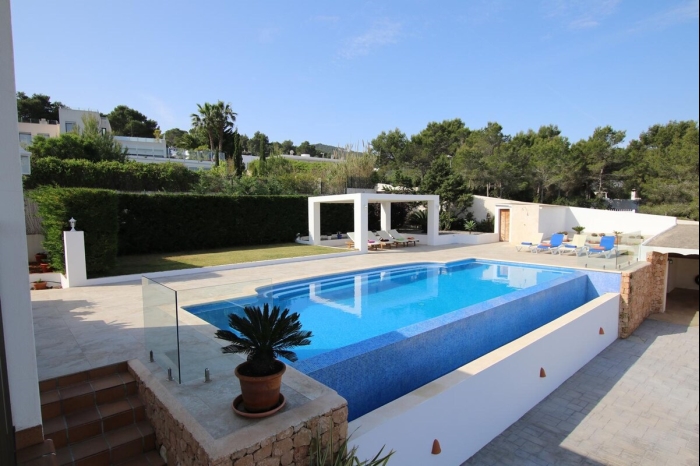 Villa Esgueva - Seaview Villa in Port des Torrent in Sant Josep de sa Talaia