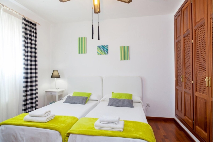 Villa Esgueva - Seaview Villa in Port des Torrent in Sant Josep de sa Talaia