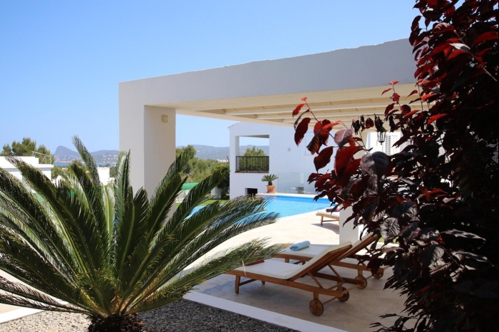 Villa Esgueva - Seaview Villa in Port des Torrent in Sant Josep de sa Talaia