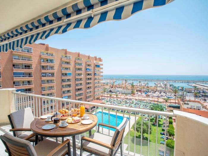 SUNBEACH - In a complex close to the beach,