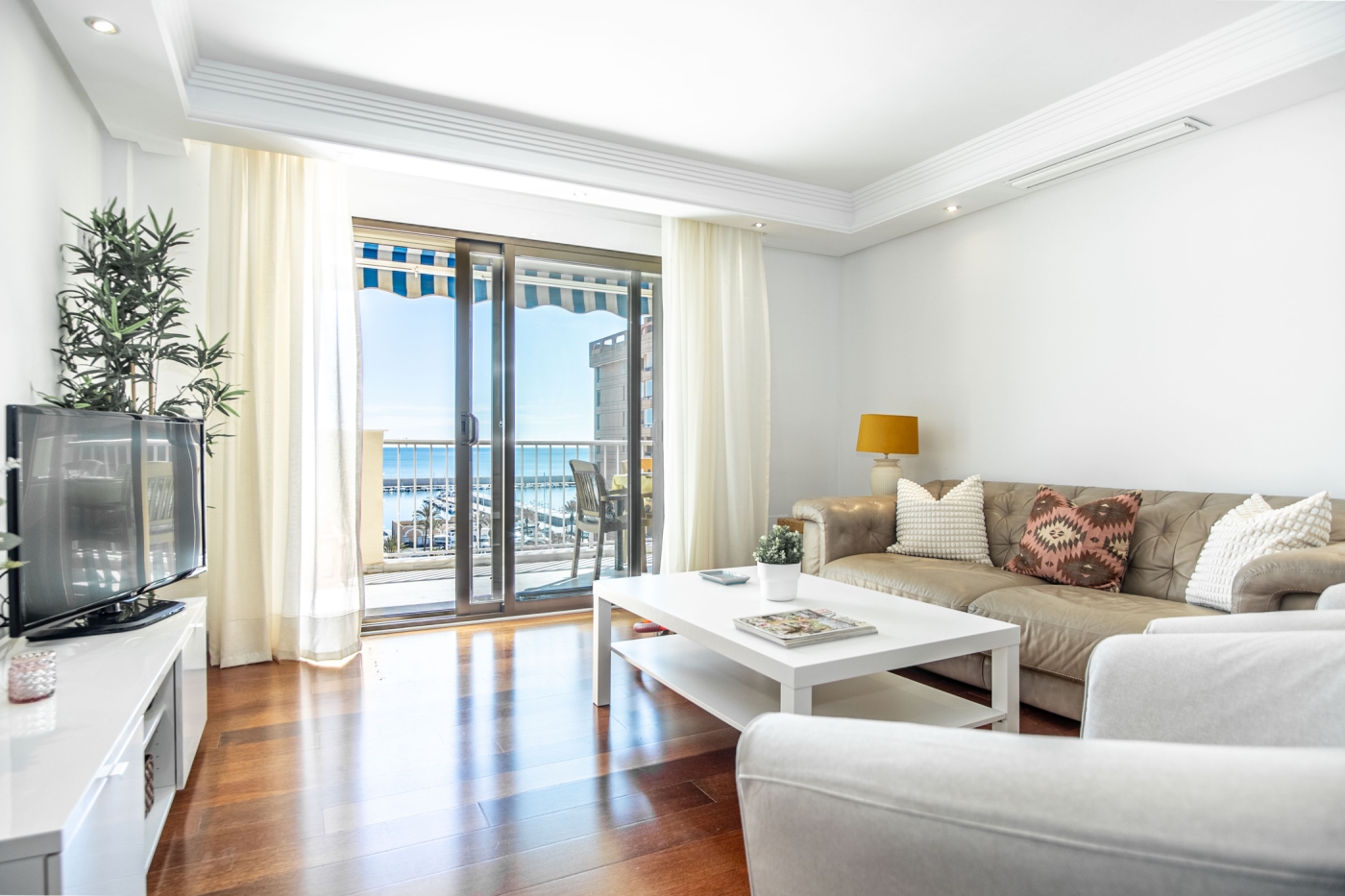 Rental unit in Fuengirola · ★New · 3 bedrooms · 4 beds · 2 baths