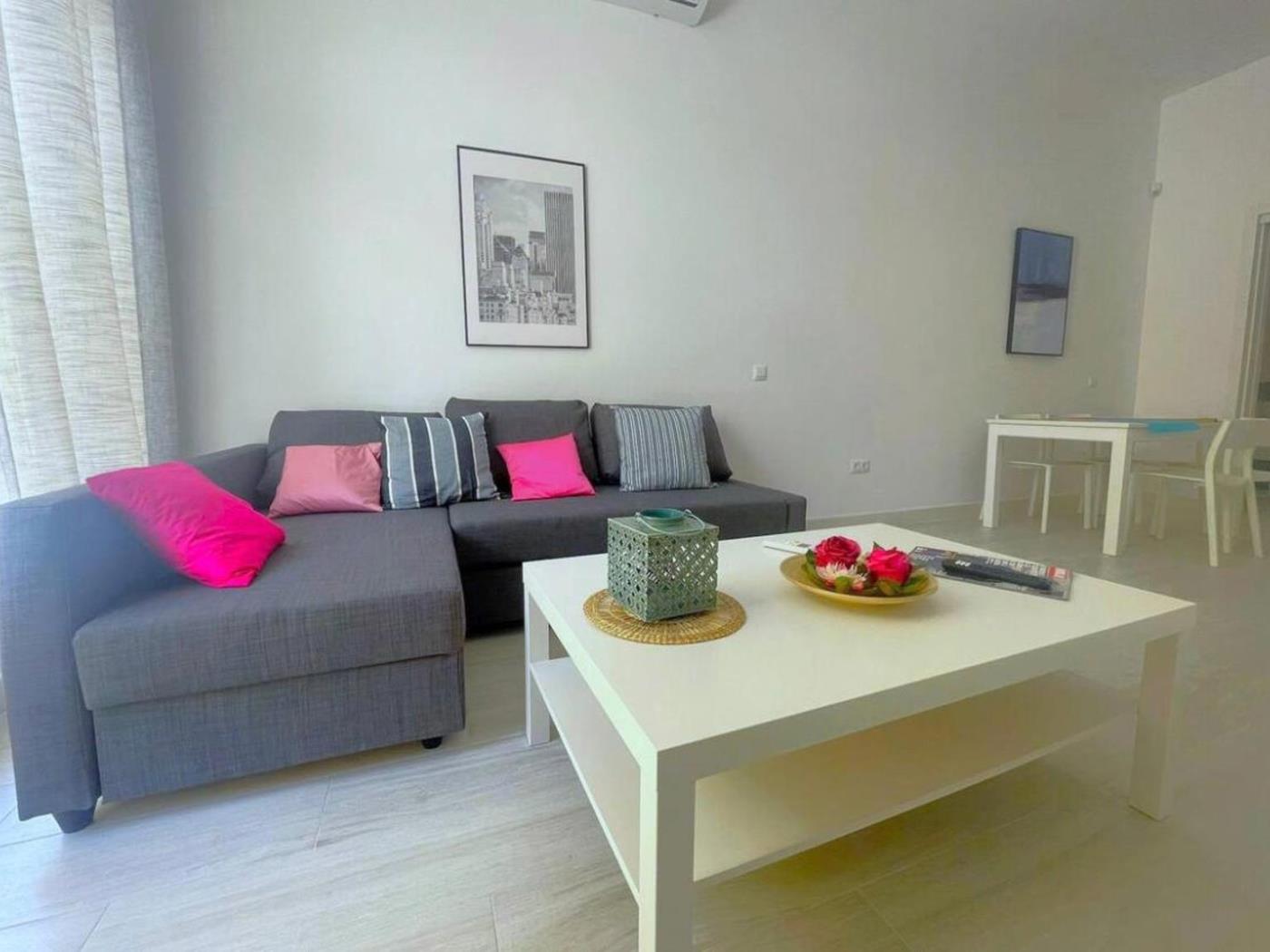 Rental unit in Marbella · ★New · Studio · 1 bed · 1 bath