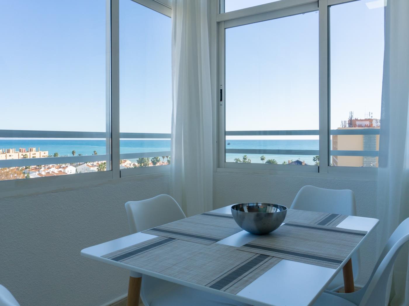 Sea ​​views apartment guadalmar en Málaga