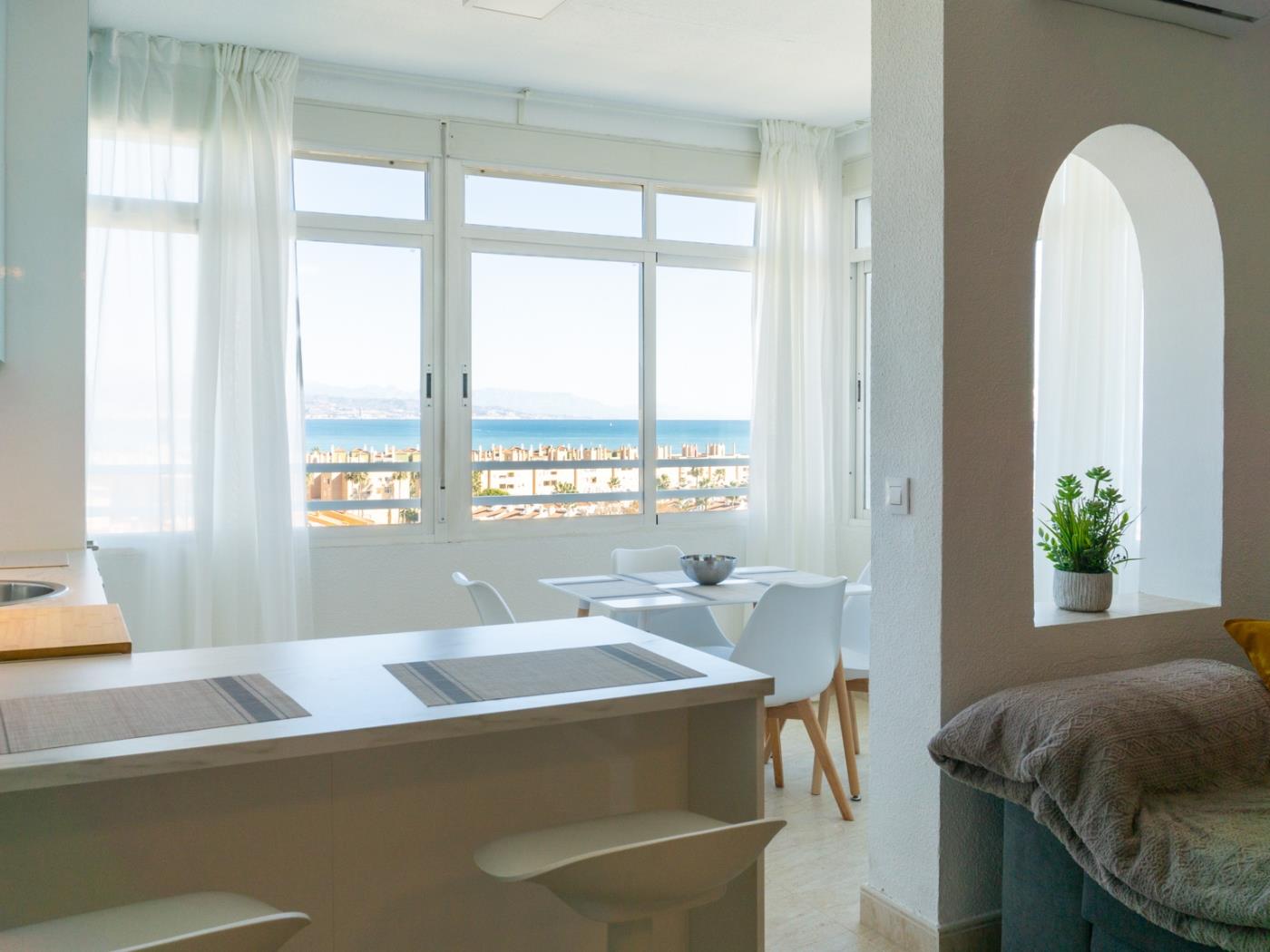 Sea ​​views apartment guadalmar à Málaga