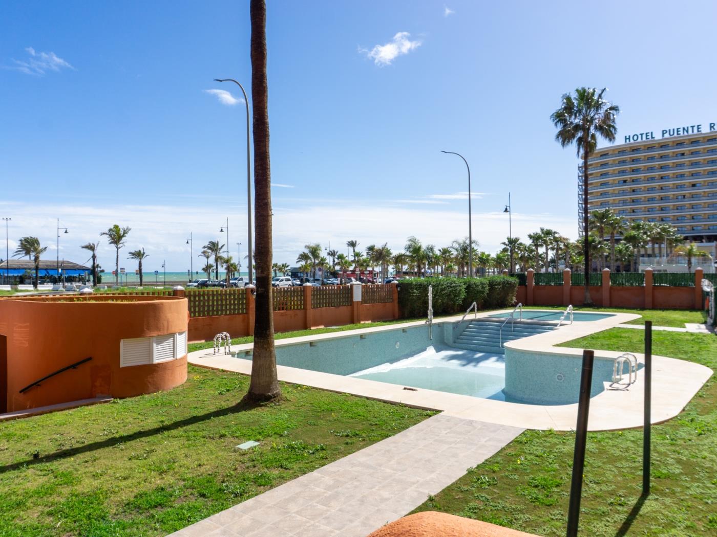 BlueWave Beach Retreat en Torremolinos