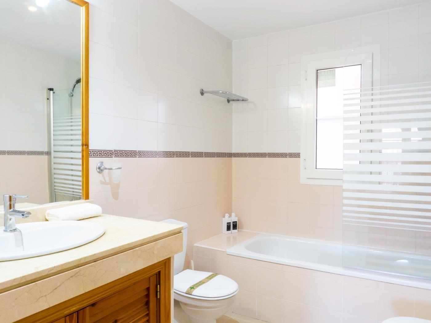 BlueWave Beach Retreat en Torremolinos