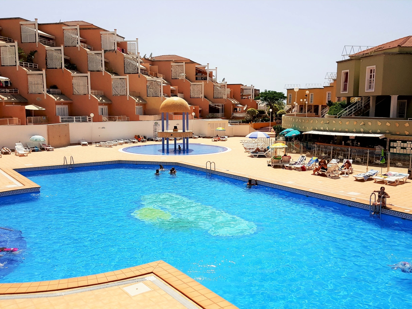 Апартаменты в комплексе Orlando рядом с пляжами и парками b Costa Adeje