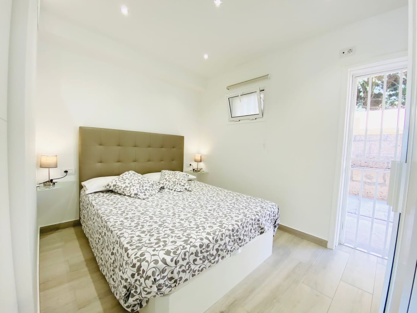 MareVerde holiday apartment overlooking the pool in Costa Adeje