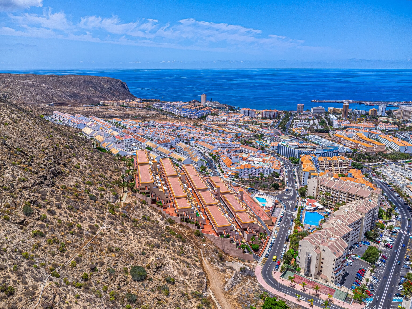 Apartamento con vistas a la última planta en Los Cristianos