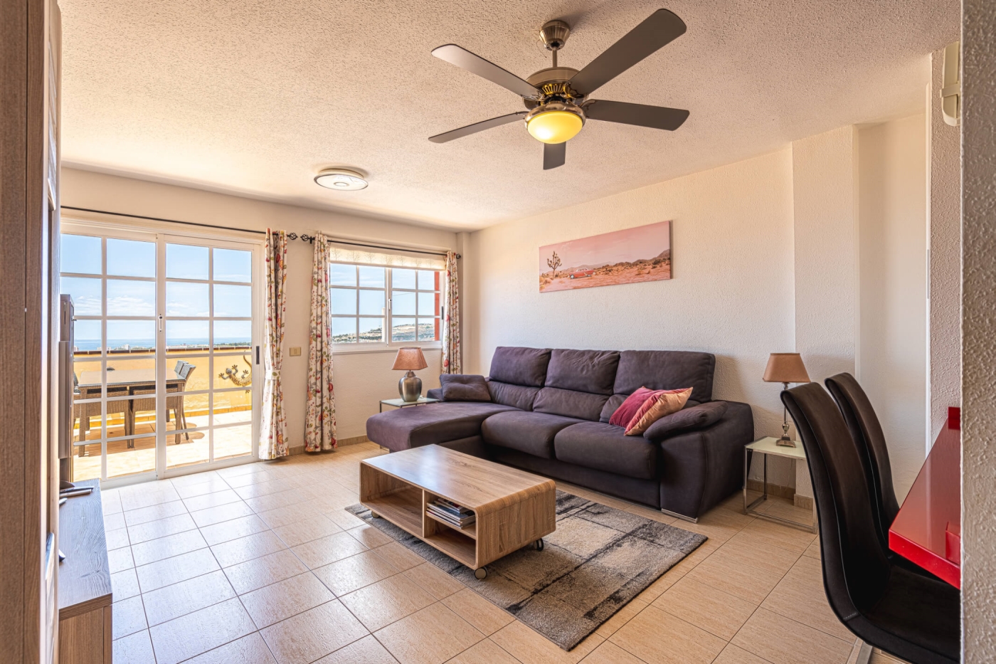 Apartamento con vistas a la última planta en Los Cristianos