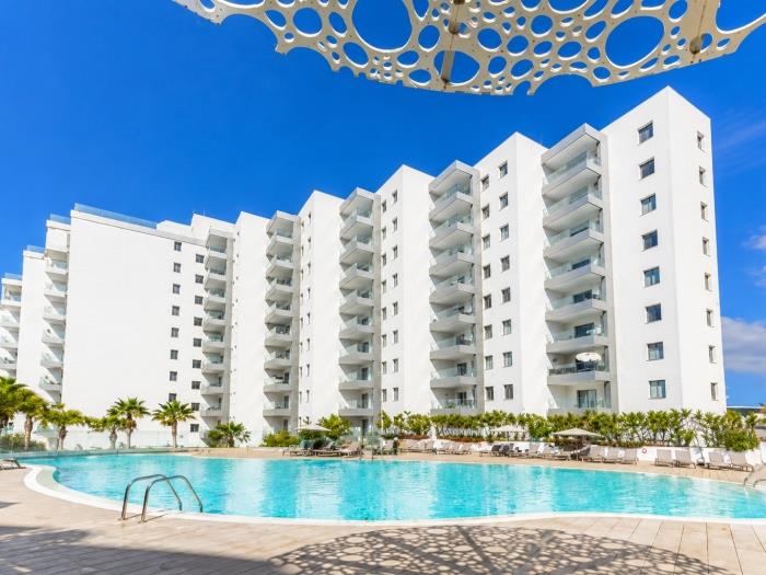 Luxury apartment in Playa Paraiso, renovated with panoramic views in Playa Paraiso