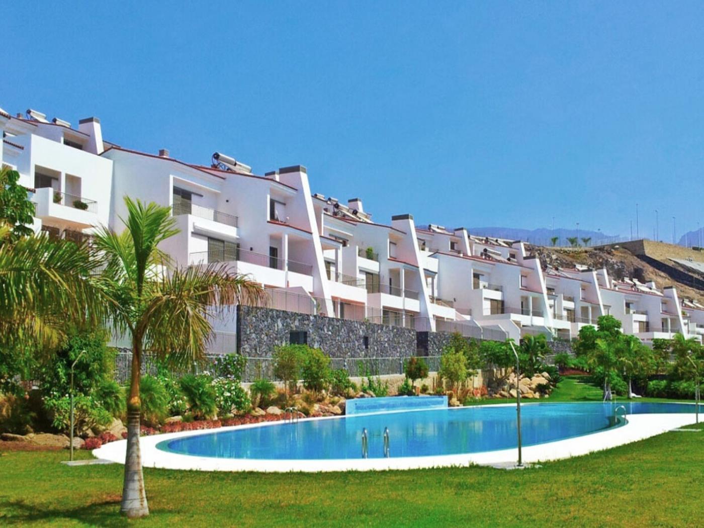 Роскошный апартамент Magnolia в престижном тихом районе Ла-Калета b La Caleta