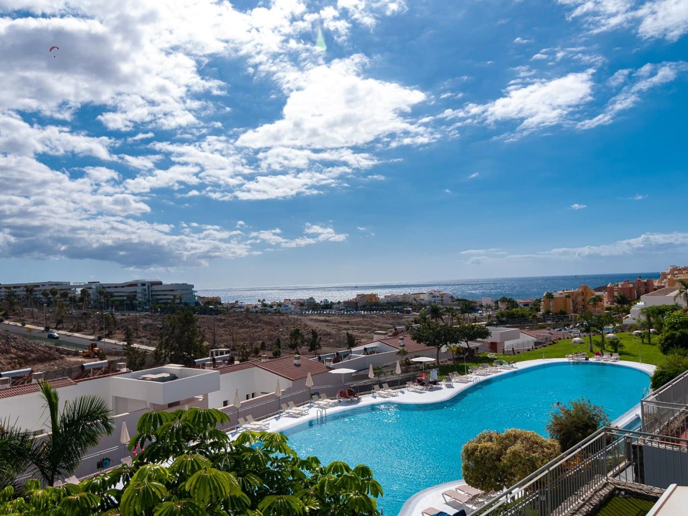 Роскошный апартамент Magnolia в престижном тихом районе Ла-Калета b La Caleta