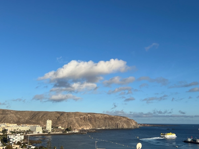 Los Cristianos apartamento con vista mar en Arona