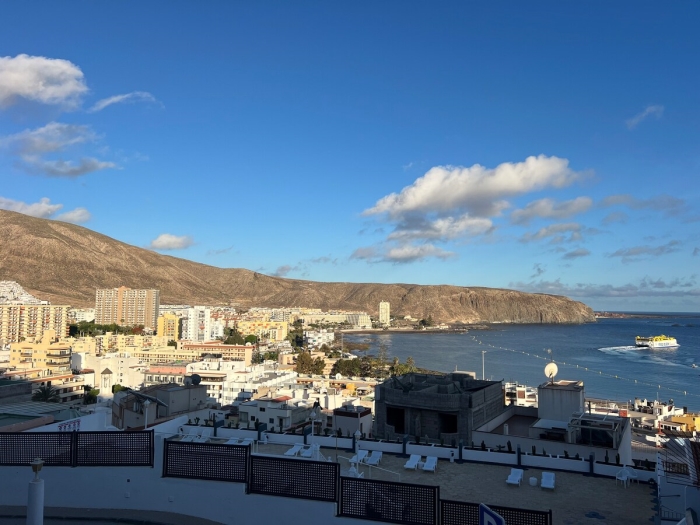 Los Cristianos apartamento con vista mar en Arona