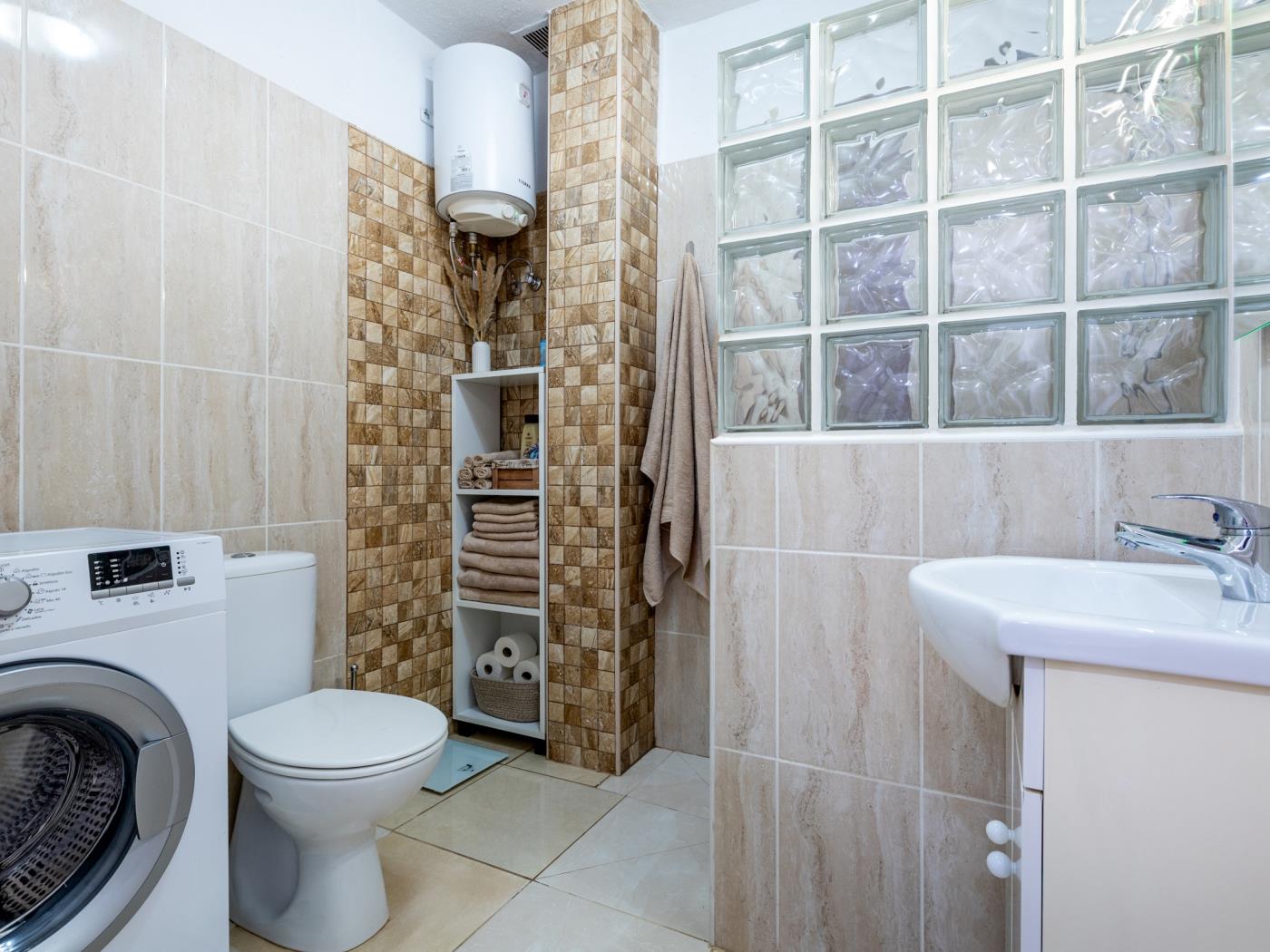 Bright Apartment in Oasis San Eugenio Near Aqualand and Siam Park in Adeje