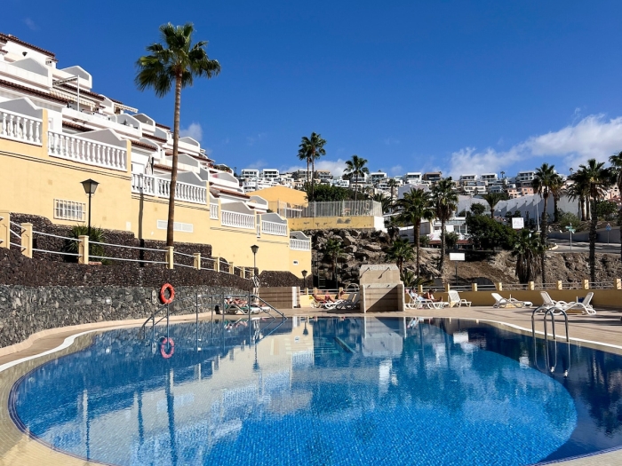 Oasis San Eugenio b Adeje
