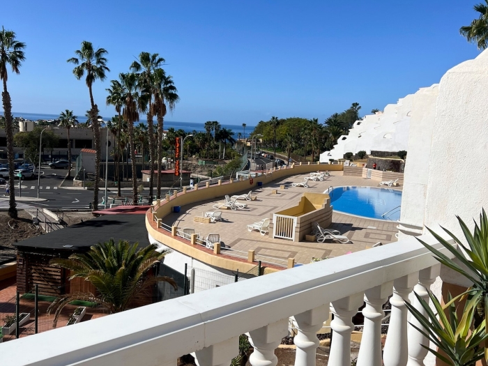 Oasis San Eugenio b Adeje