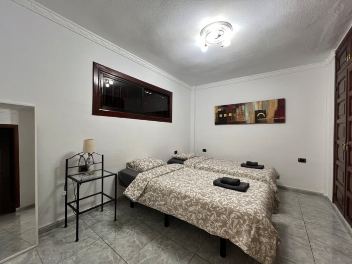 Paloma Sunset Suites b Los Cristianos