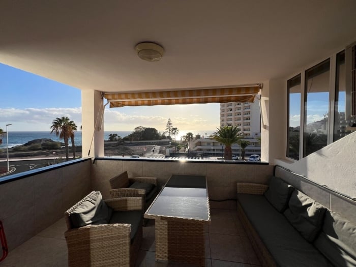 Paloma Sunset Suites b Los Cristianos