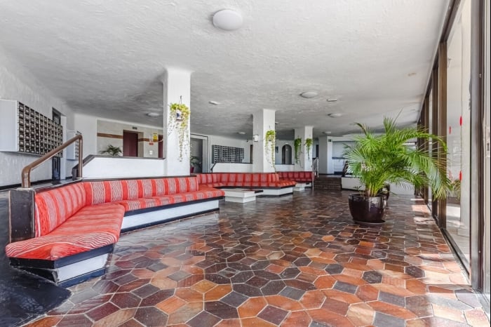 Fantastic view apartment overlooking the ocean in San Eugenio in Costa Adeje