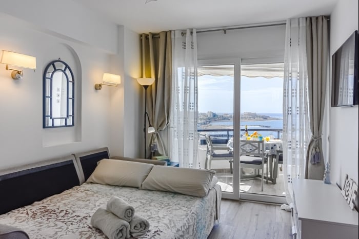 Fantastic view apartment overlooking the ocean in San Eugenio in Costa Adeje