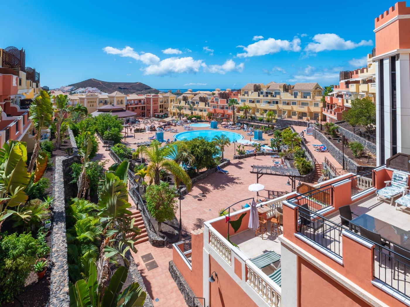 GRANADA PARK PREMIUM APARTMENT in Arona