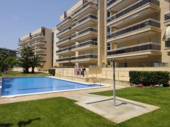 Apartments with large garden and pool. Ref. Village Park-46