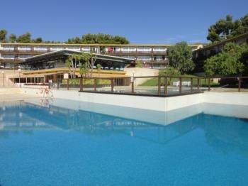 Moderns apartaments amb piscina. Ref. Comtat Sant Jordi-24 M