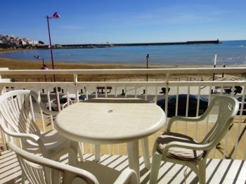 Wohnungen direkt am Meer. Ref. Forner-46