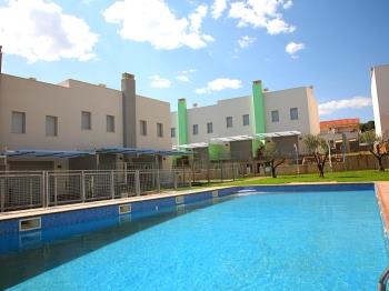 Große Häuser mit Terrasse und Pool für 6 Personen. Ref.via augusta-6