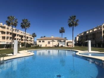 APCOSTAS El Faro / Trois Pièces